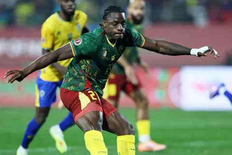 أبرزها هدف إيونج الأسرع.. أرقام من مباراة الكاميرون والجابون